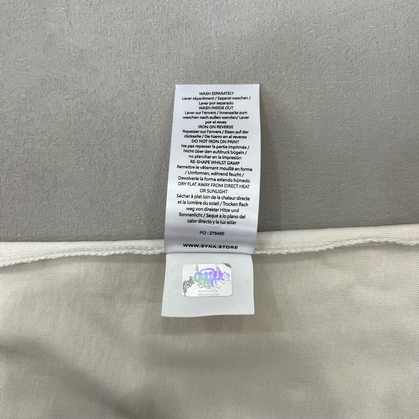 Syna World Tee