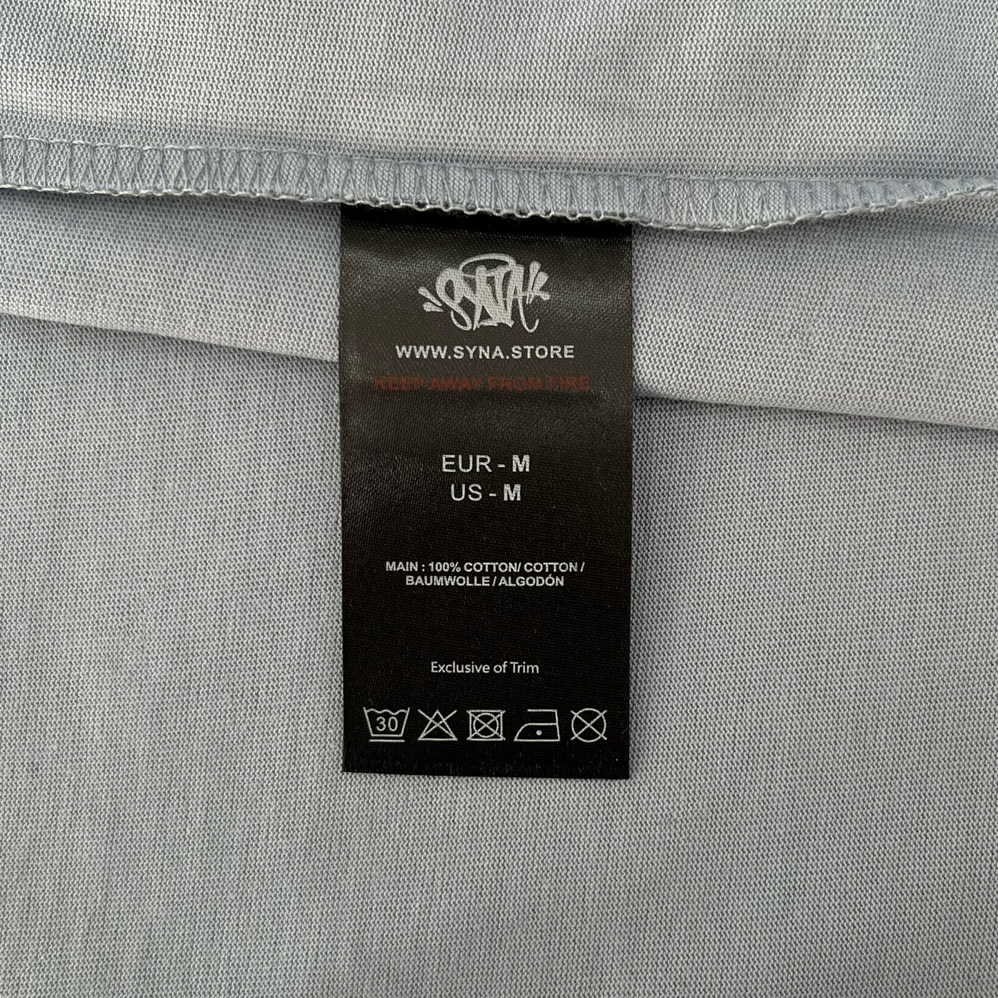 Syna World Tee