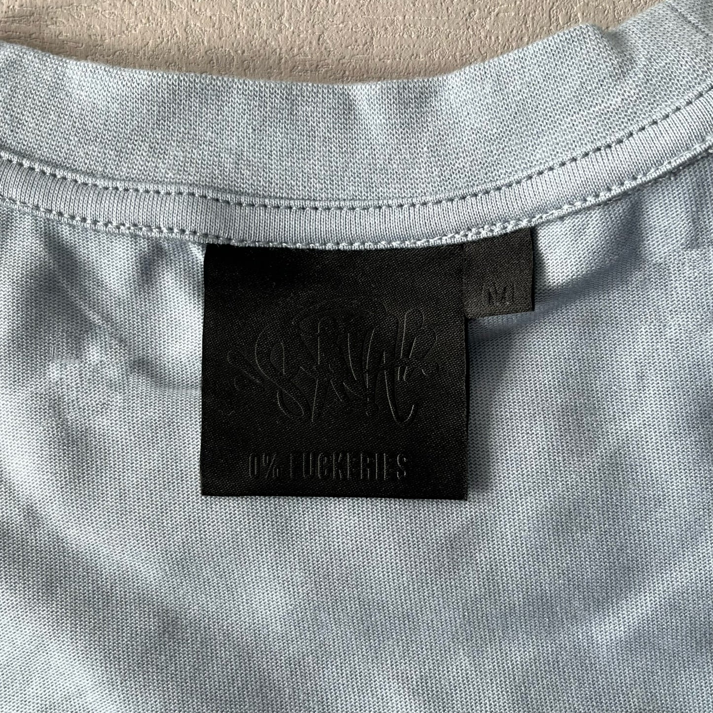 Syna World Tee