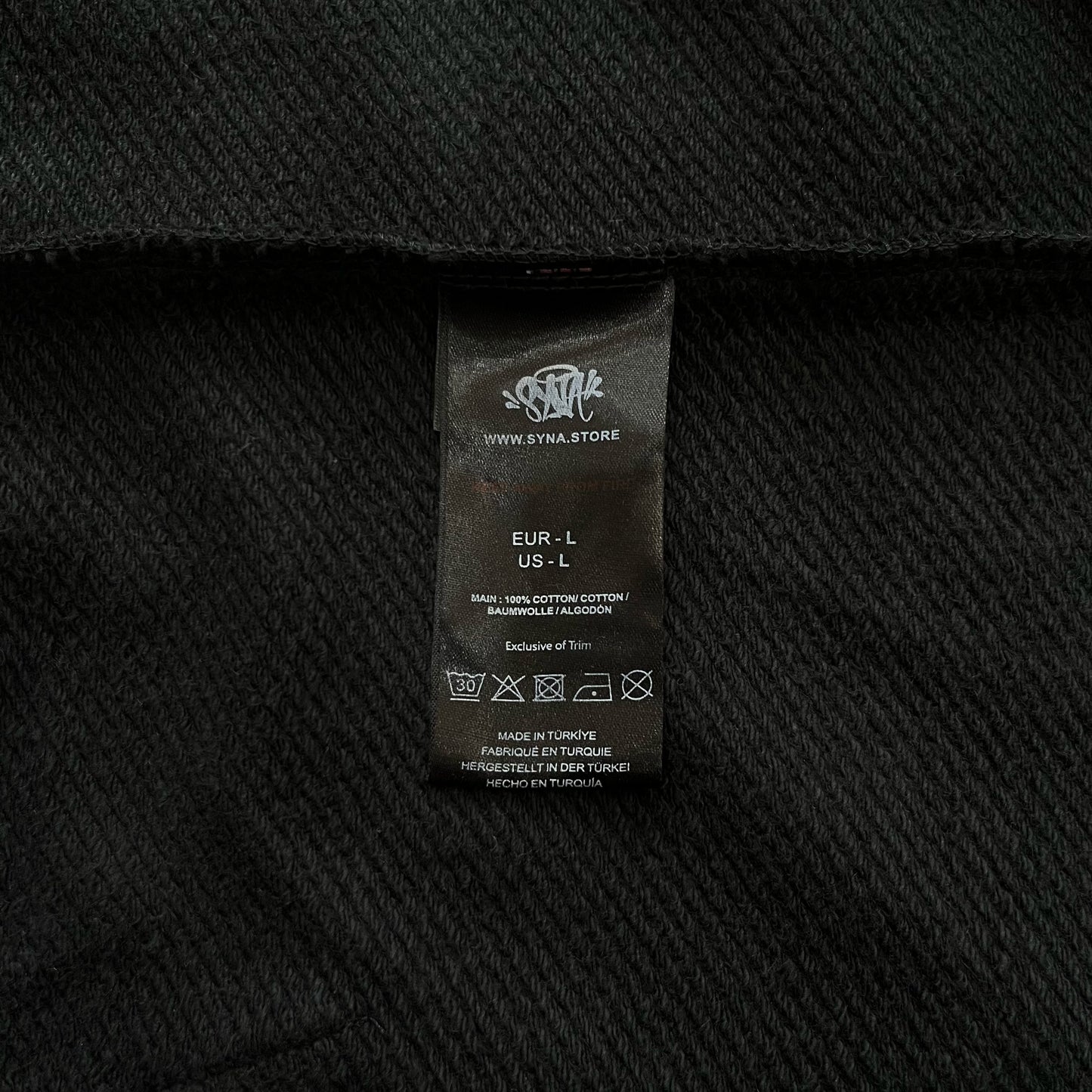 SYNA-VOID-ZIP-HOOD-BLACK