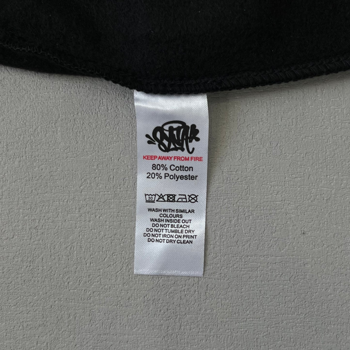 SYNA World BLACK/BLACK