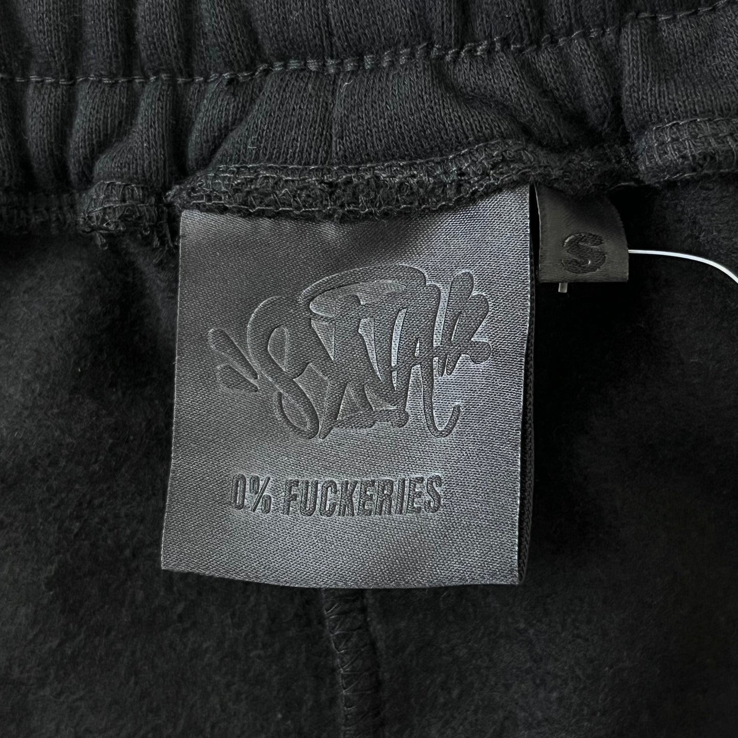 SYNA World BLACK/BLACK