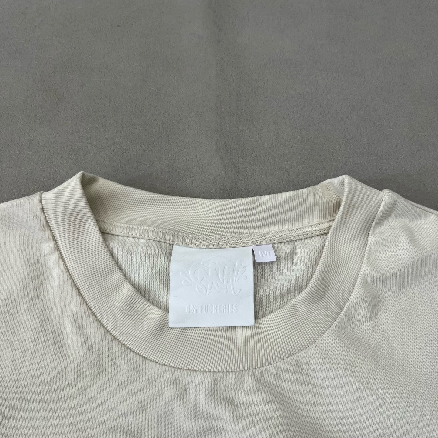 Syna World Tee