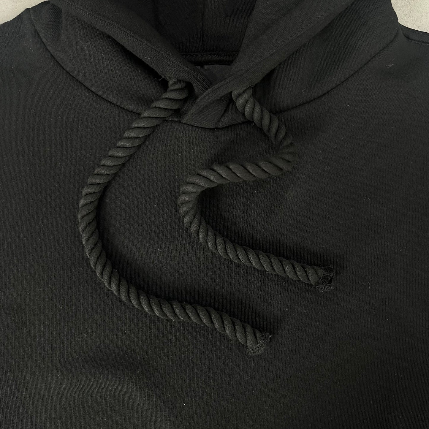SYNA World BLACK/BLACK