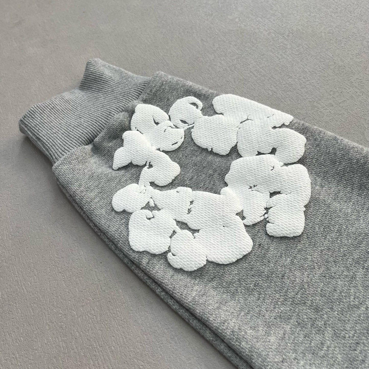 Denim Taers The Cotton Wreath Foodie GRAY/WHITE