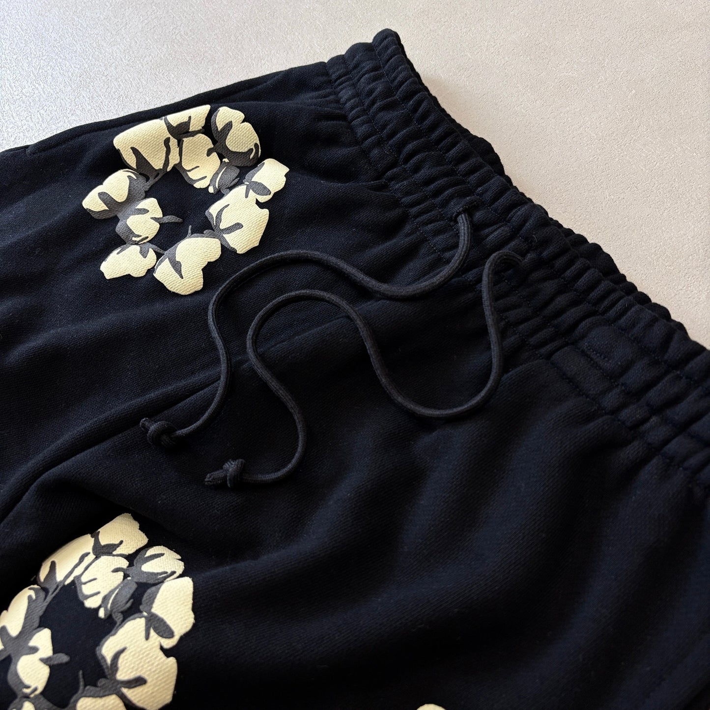 Denim Tears x CPFM Cactus Tears Wreath Sweatpants BLACK