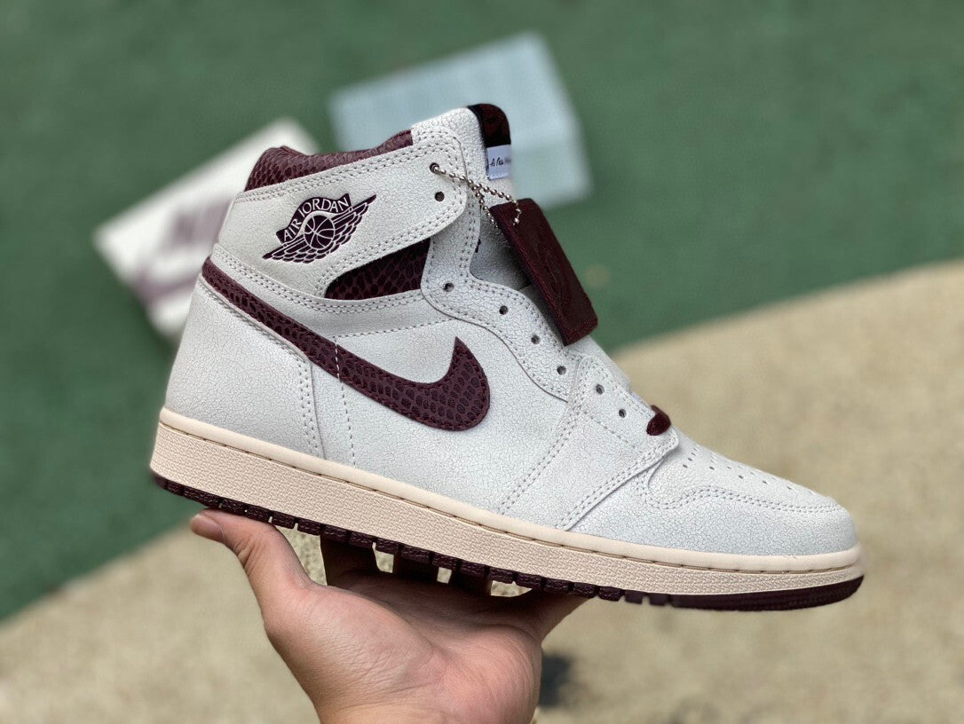 【LJR】A Ma Maniere × Nike Air Jordan 1 Retro High OG "Sail and Burgundy"