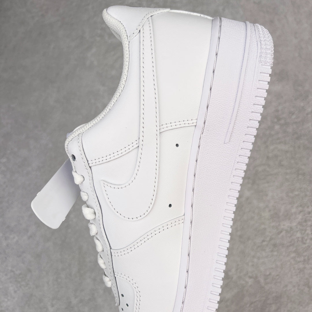 Nike Air Force 1 07