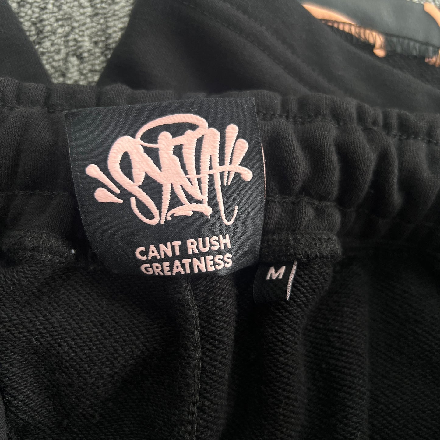 SynaWorld Short Set-Black Rose Gold