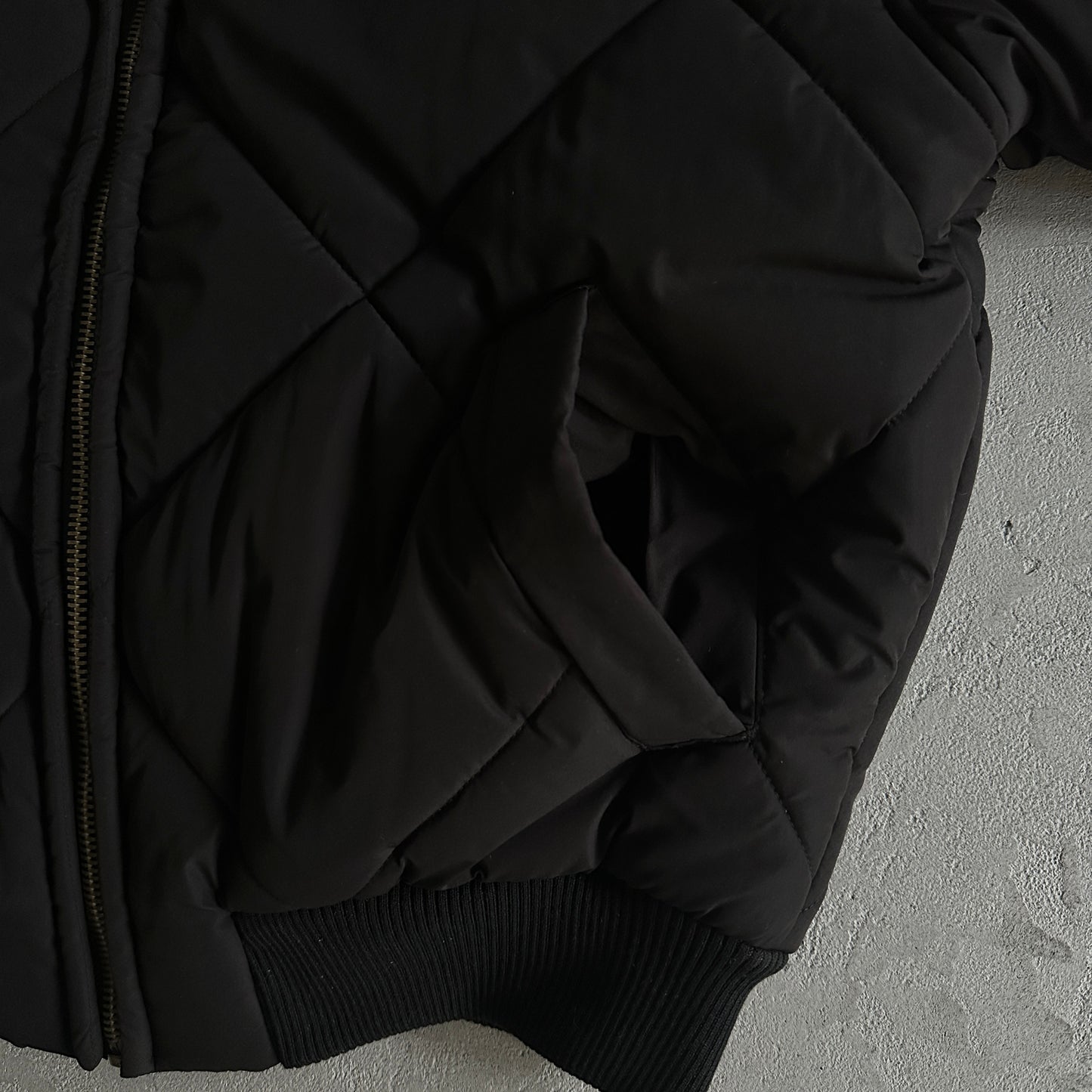 Corteiz Olde English Quilted Bomber Jacket