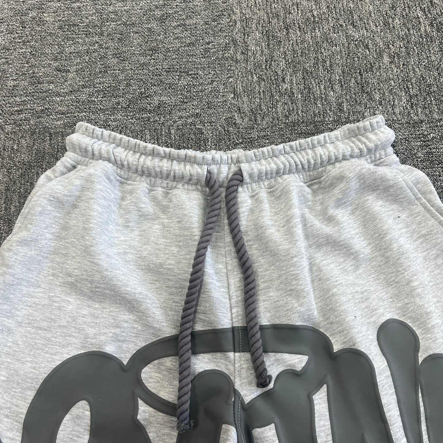 SynaWorld Short-set Grey