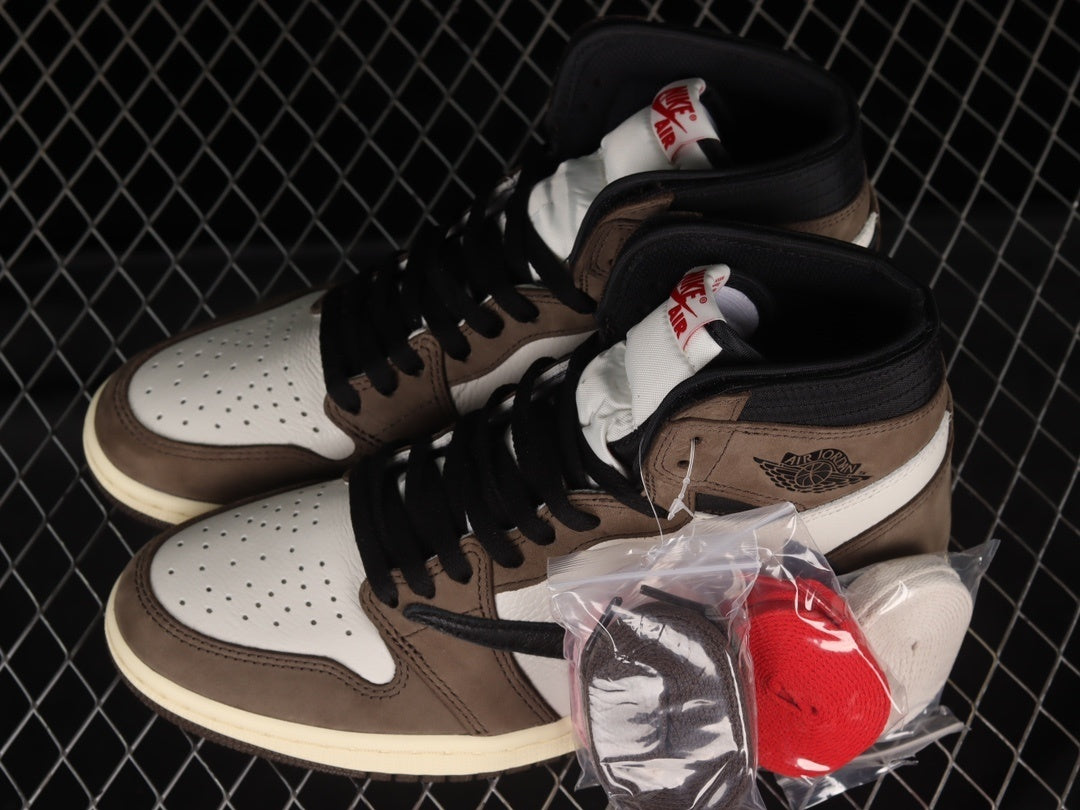 【LJR】 Travis Scott x Jordan Air Jordan 1 High Og Ts Sp