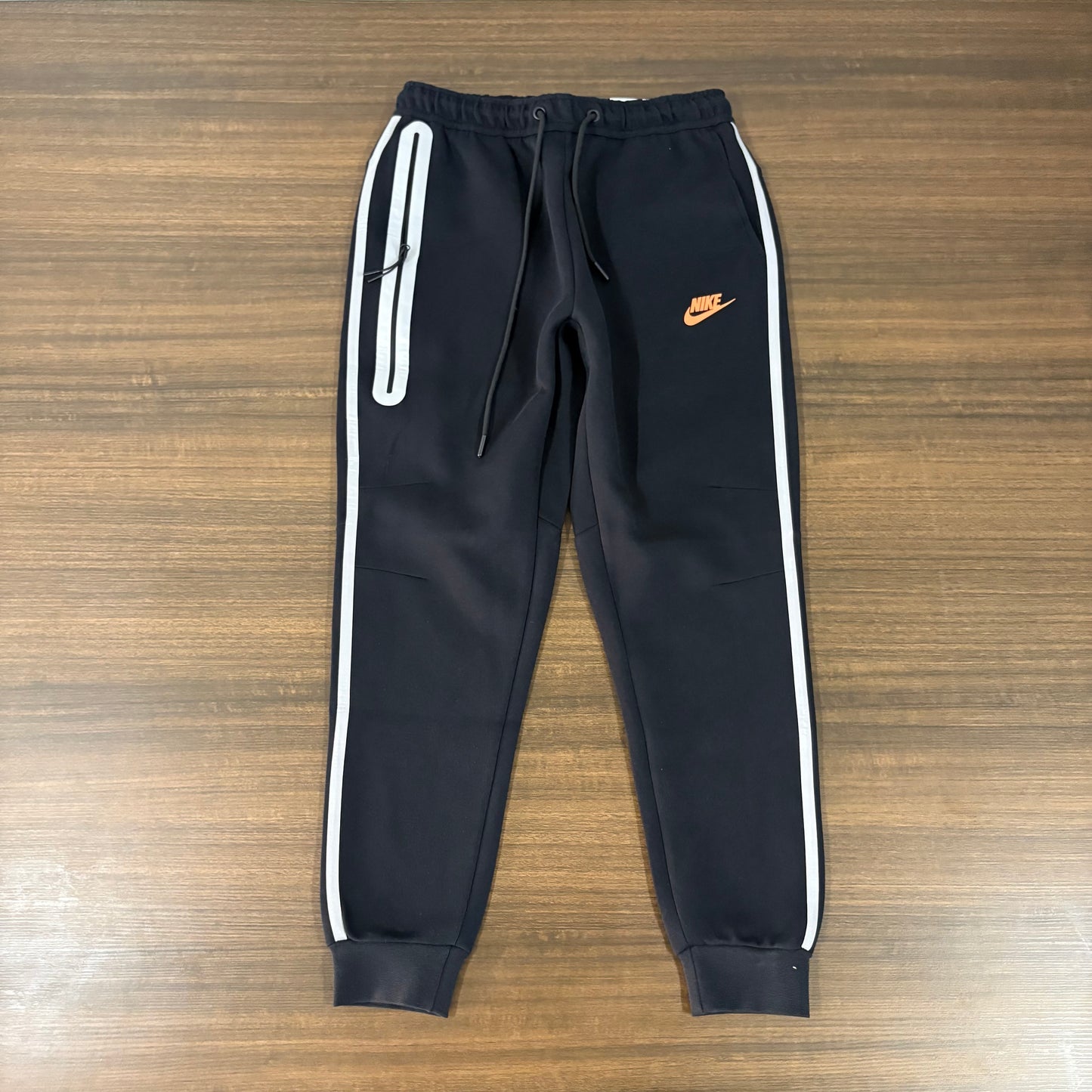 Nike Sportswear Tech Fleece Full Zip Hoodie & Joggers Reflective Details Set