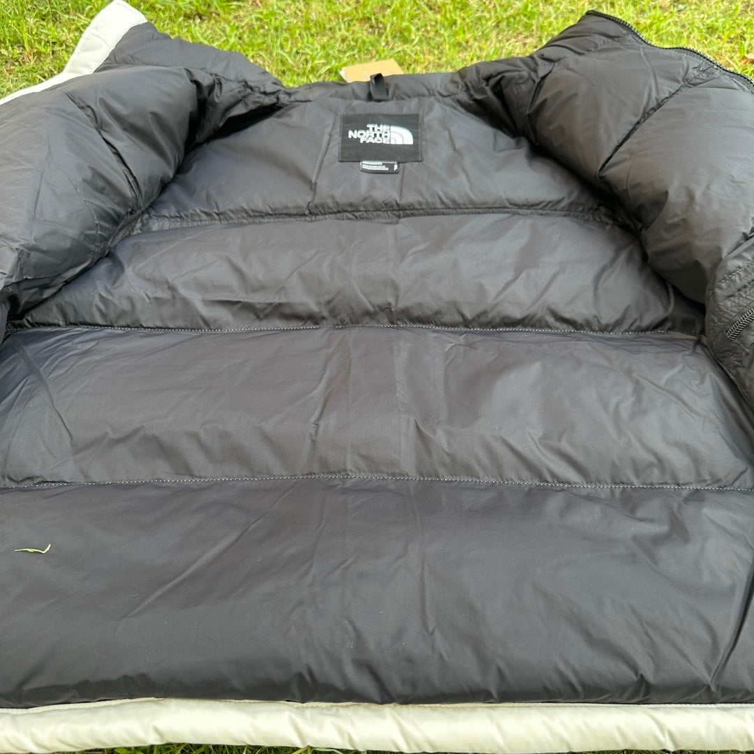 TNF 1996 Retro Nuptse 700 Fill Packable Jacket