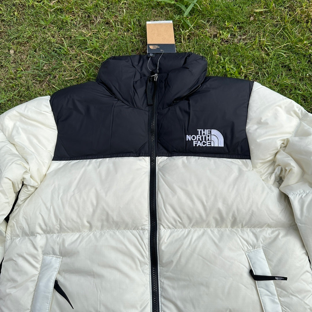 TNF 1996 Retro Nuptse 700 Fill Packable Jacket