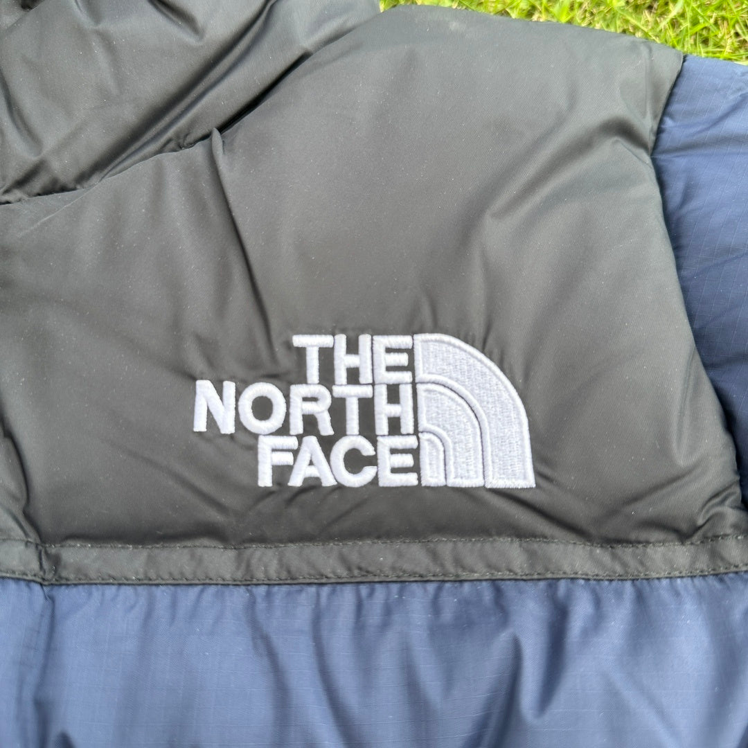 TNF 1996 Retro Nuptse 700 Fill Packable Jacket