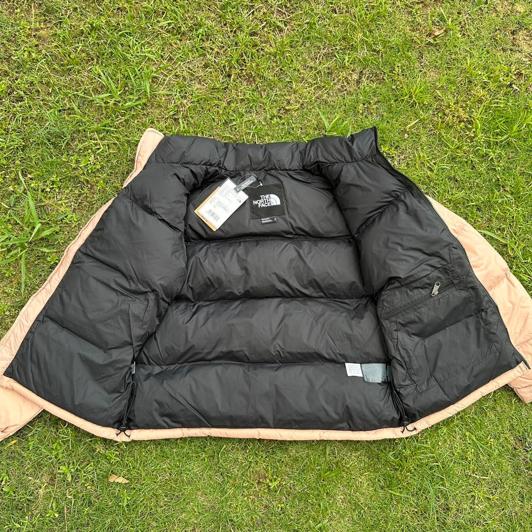TNF 1996 Retro Nuptse 700 Fill Packable Jacket