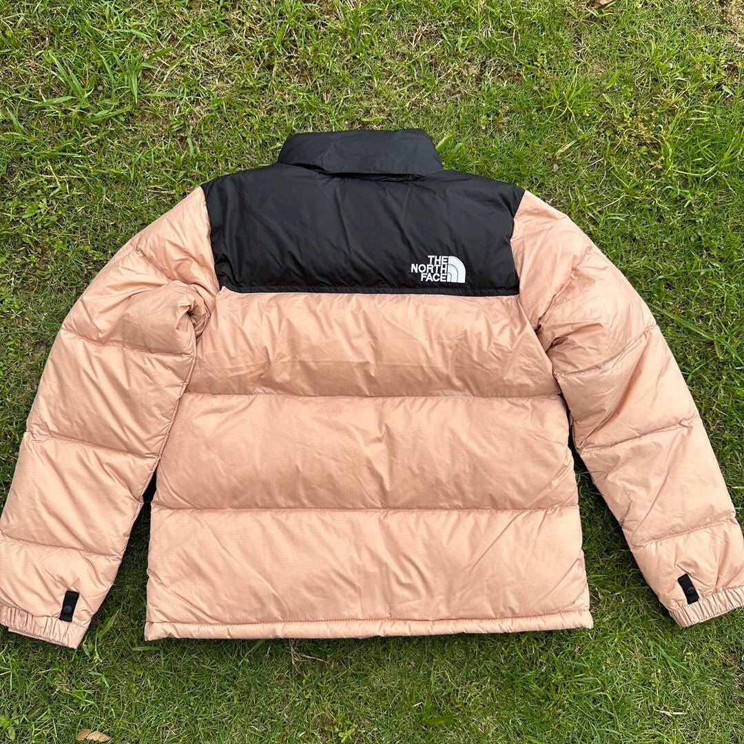 TNF 1996 Retro Nuptse 700 Fill Packable Jacket