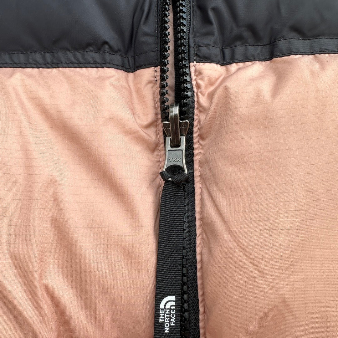 TNF 1996 Retro Nuptse 700 Fill Packable Jacket