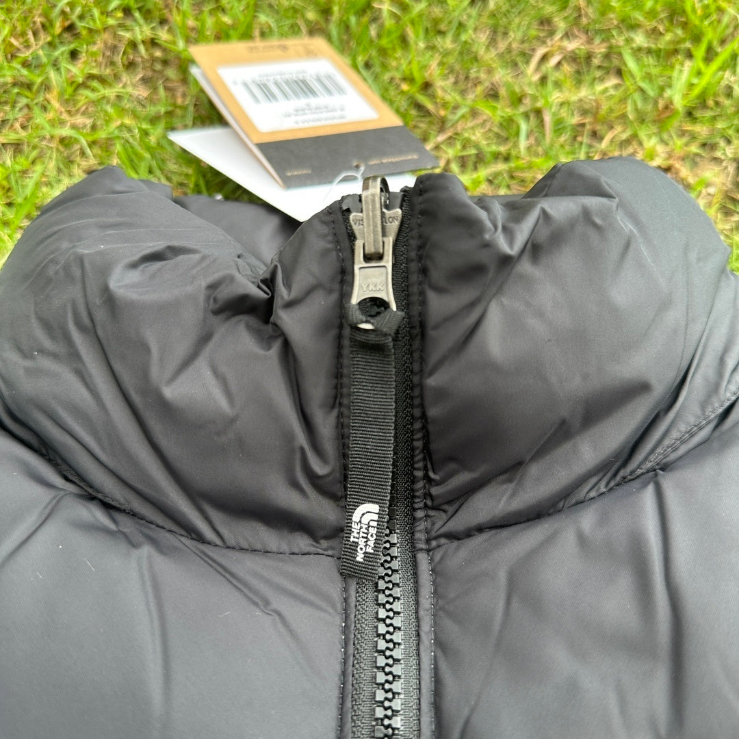 TNF 1996 Retro Nuptse 700 Fill Packable Jacket