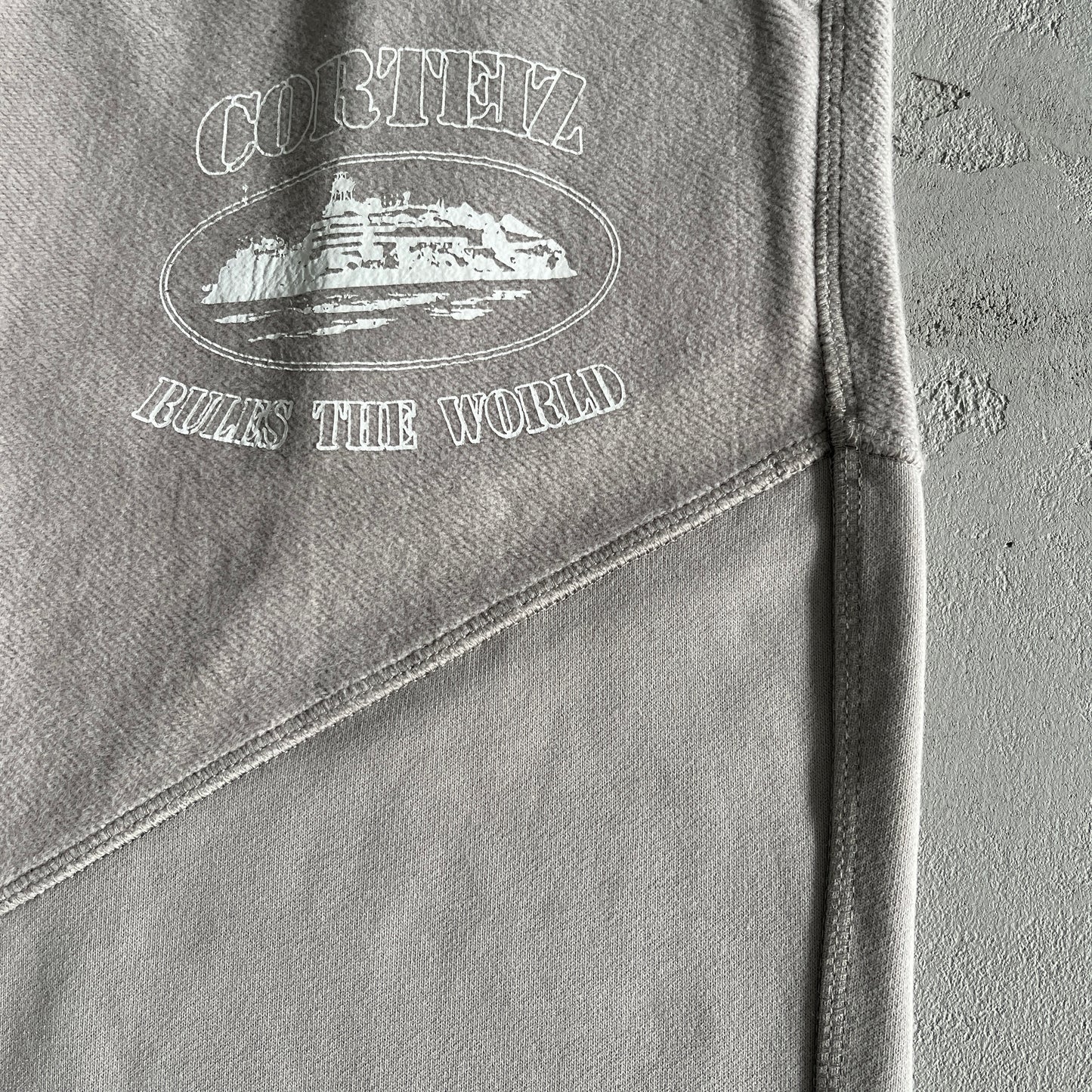 Corteiz V2 Superior Track Bottoms Stone Grey