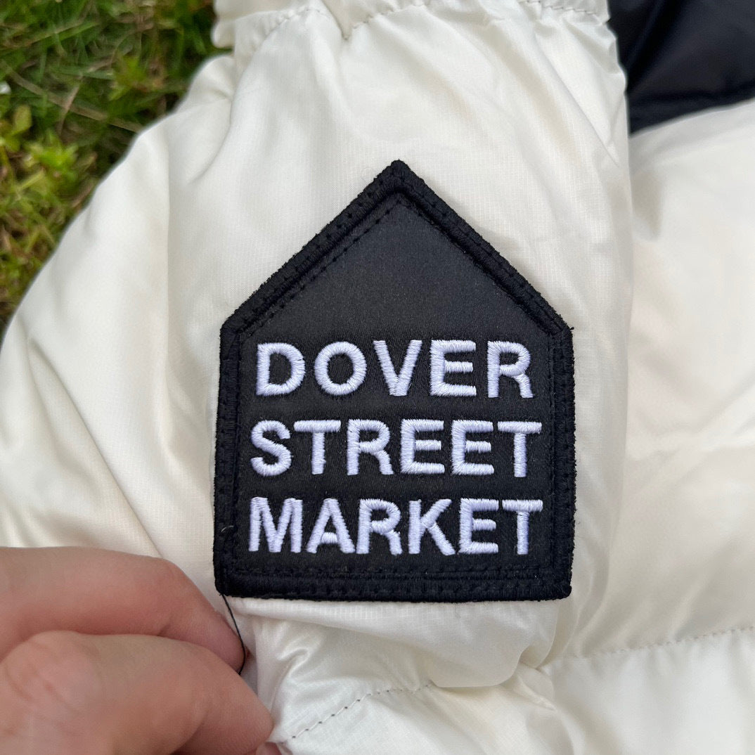 【最高品質】TNF×DSM 1996 Retro Nuptse 700 Fill Packable Jacket