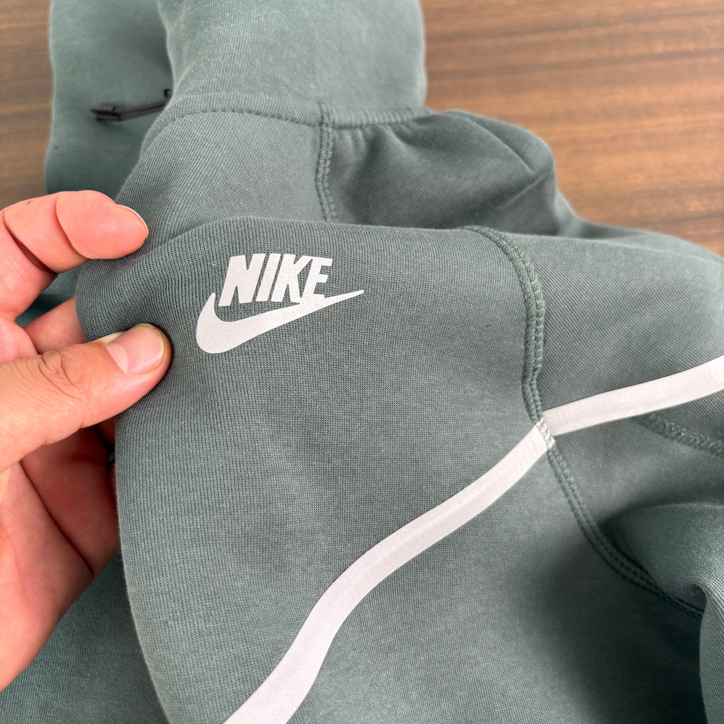 Nike Sportswear Tech Fleece Full Zip Hoodie & Joggers Reflective Details Set