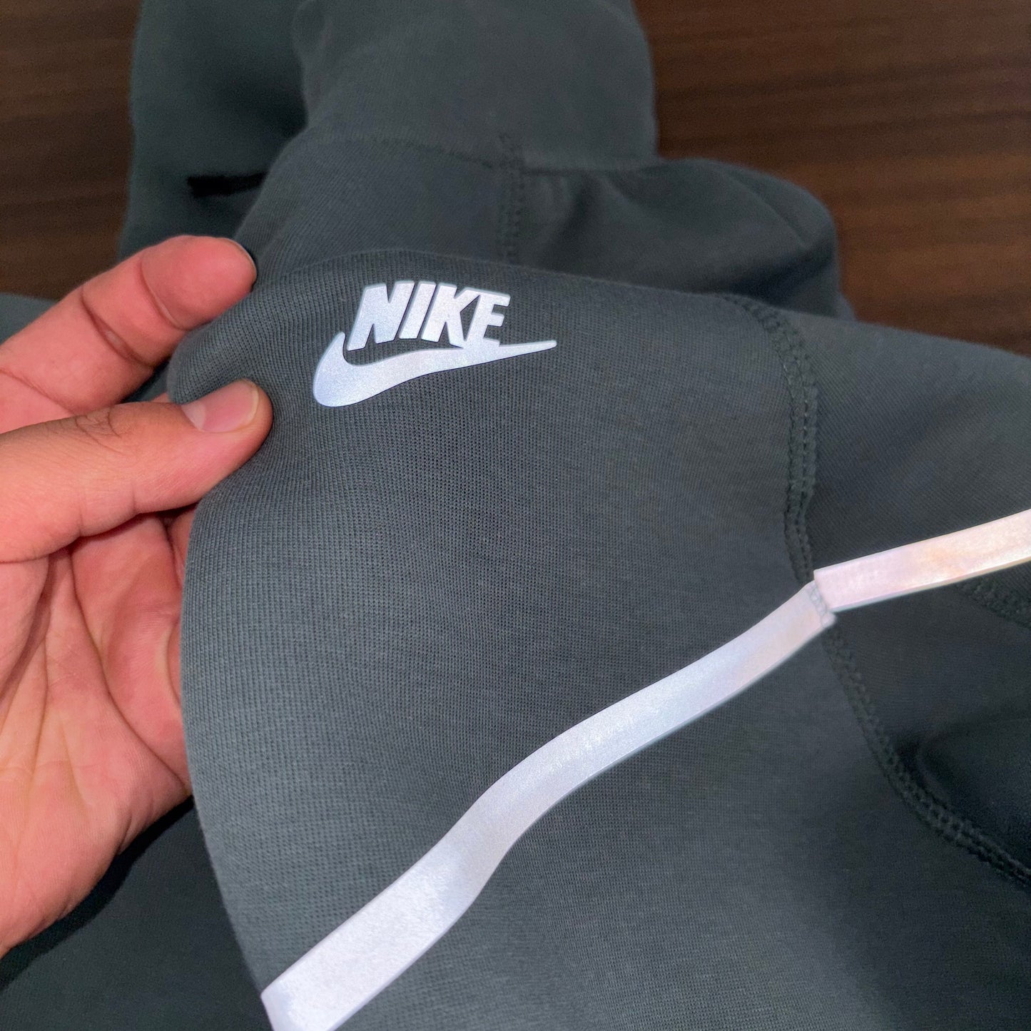 Nike Sportswear Tech Fleece Full Zip Hoodie & Joggers Reflective Details Set