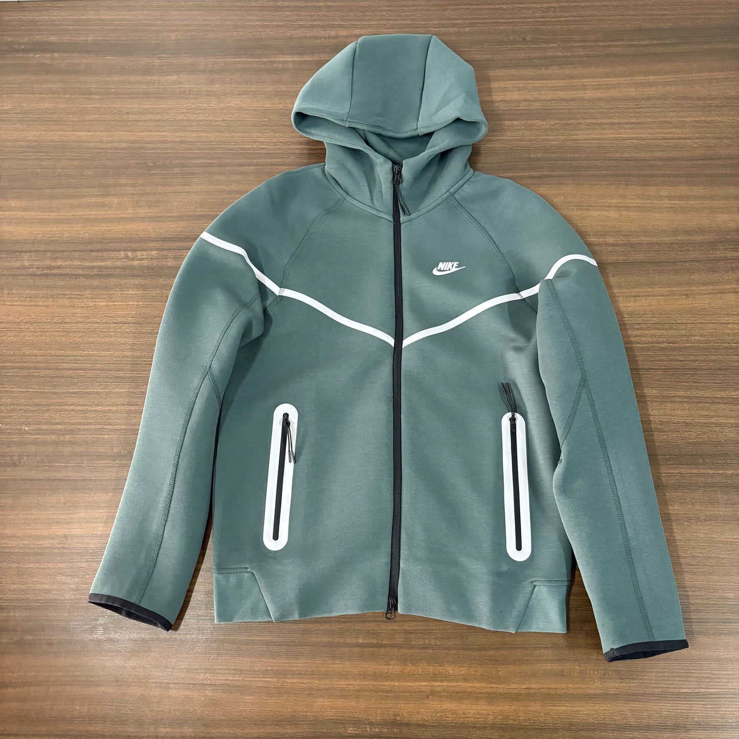 Nike Sportswear Tech Fleece Full Zip Hoodie & Joggers Reflective Details Set