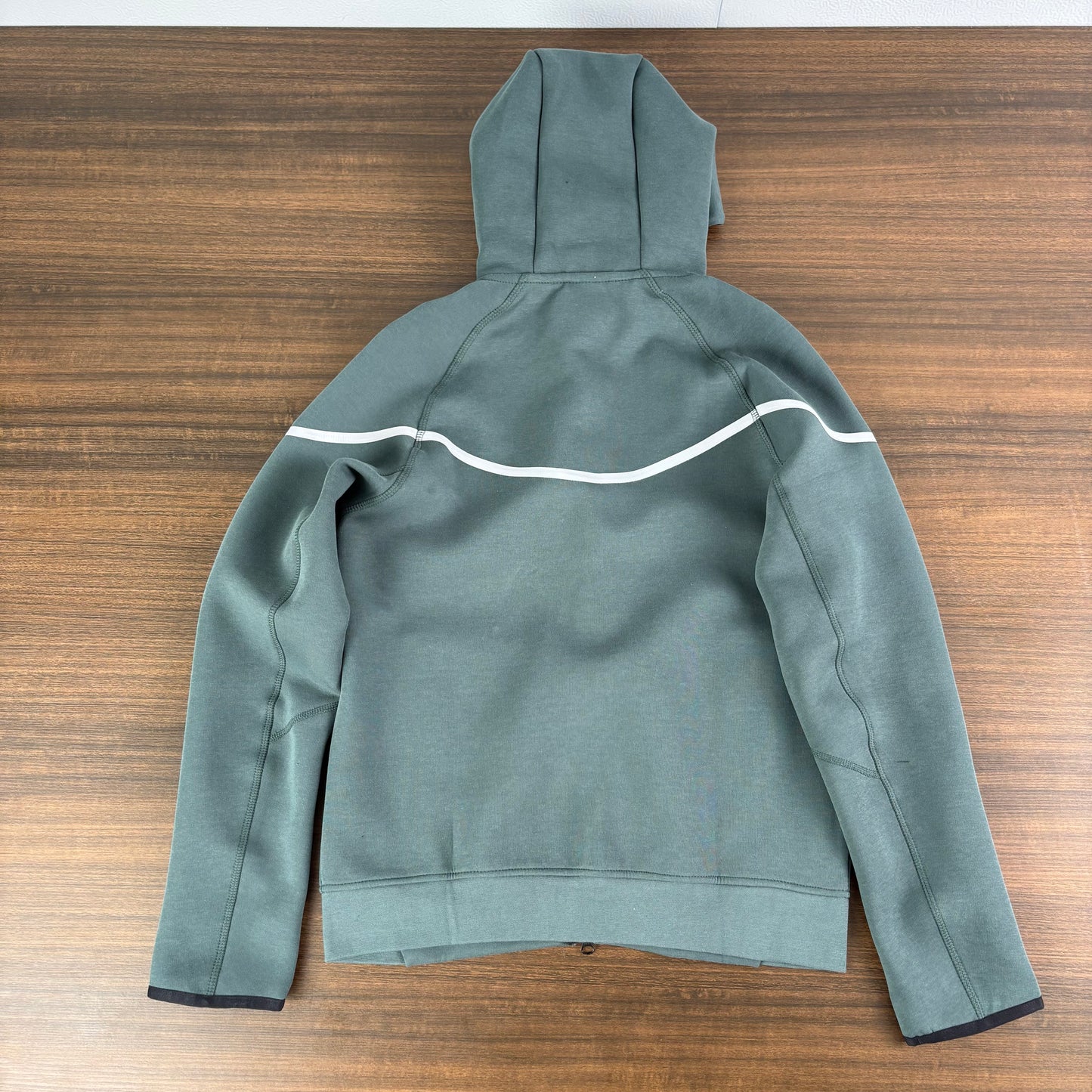 Nike Sportswear Tech Fleece Full Zip Hoodie & Joggers Reflective Details Set