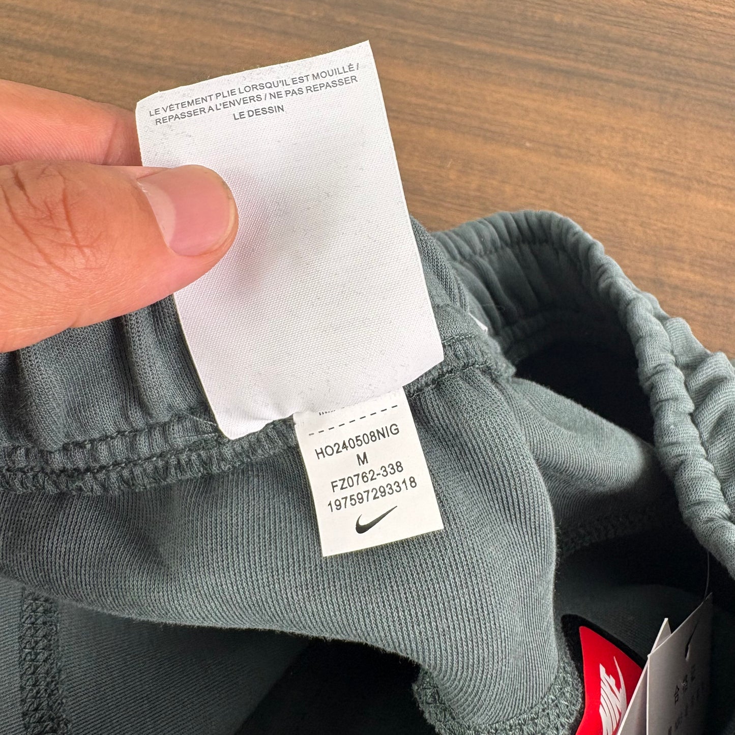 Nike Sportswear Tech Fleece Full Zip Hoodie & Joggers Reflective Details Set