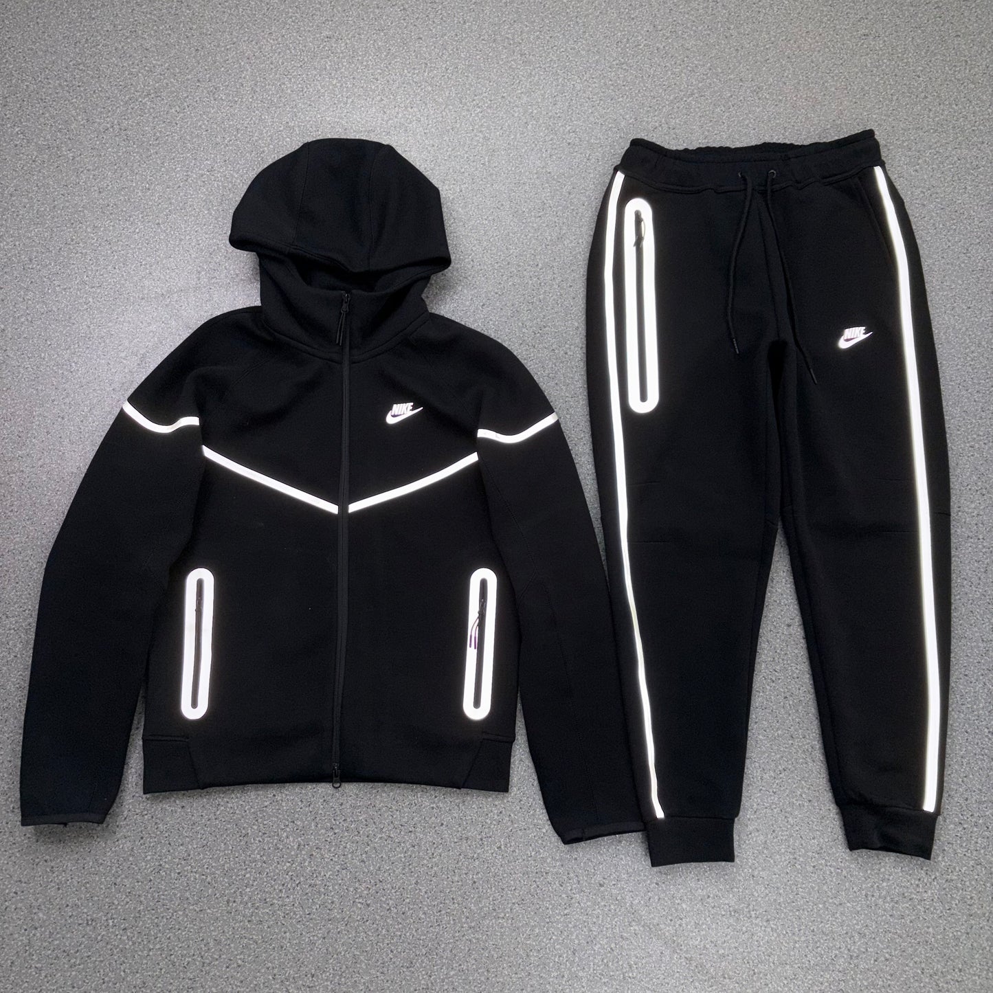 Nike Sportswear Tech Fleece Full Zip Hoodie & Joggers Reflective Details Set