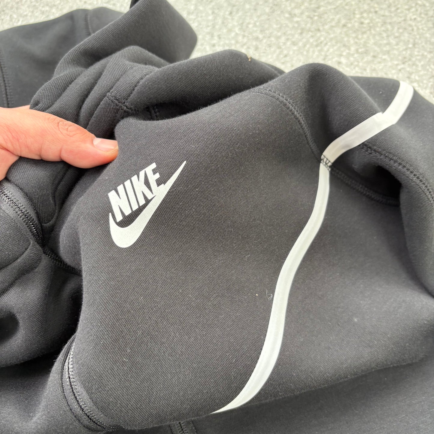 Nike Sportswear Tech Fleece Full Zip Hoodie & Joggers Reflective Details Set