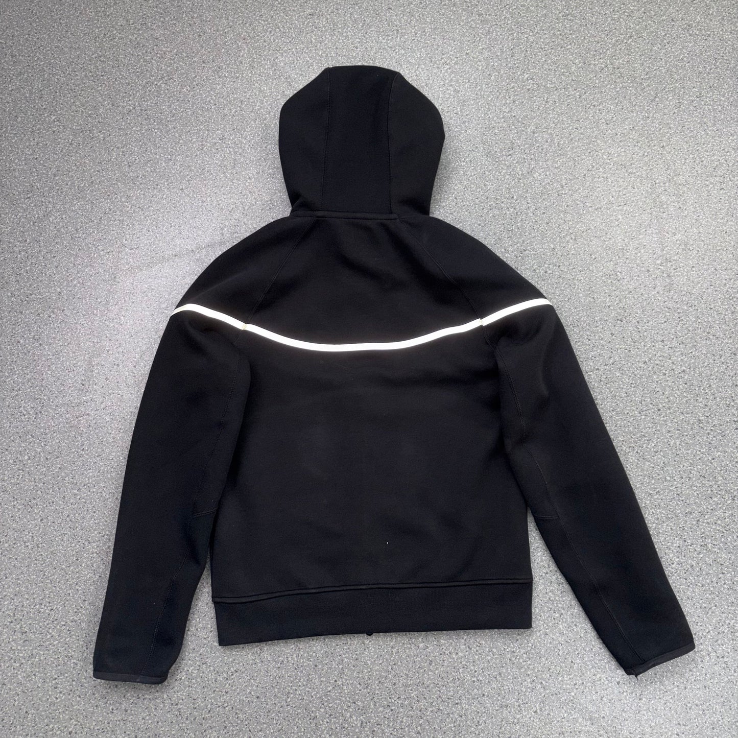 Nike Sportswear Tech Fleece Full Zip Hoodie & Joggers Reflective Details Set