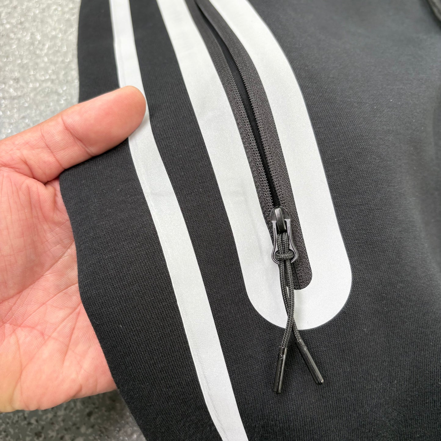 Nike Sportswear Tech Fleece Full Zip Hoodie & Joggers Reflective Details Set