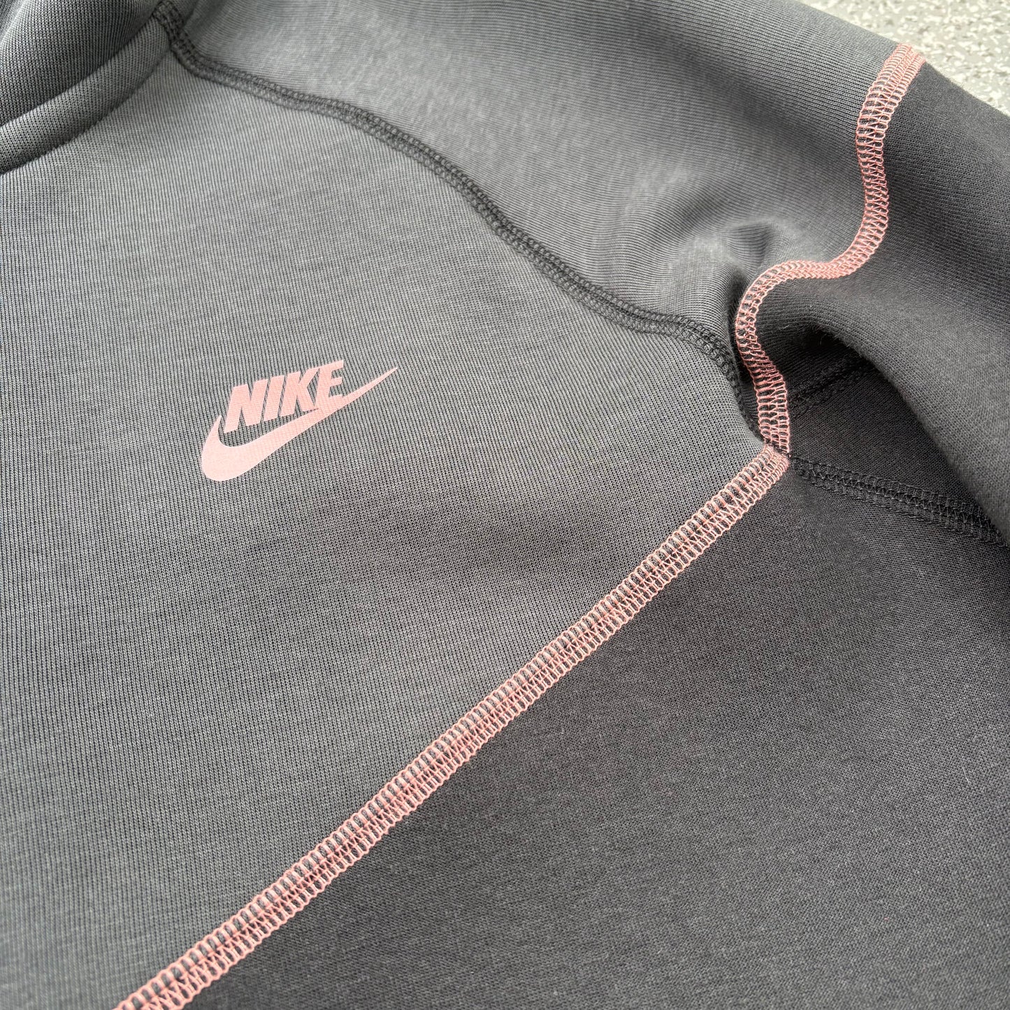Nike Sportswear Tech Fleece x Central Cee Hoodie & Joggers