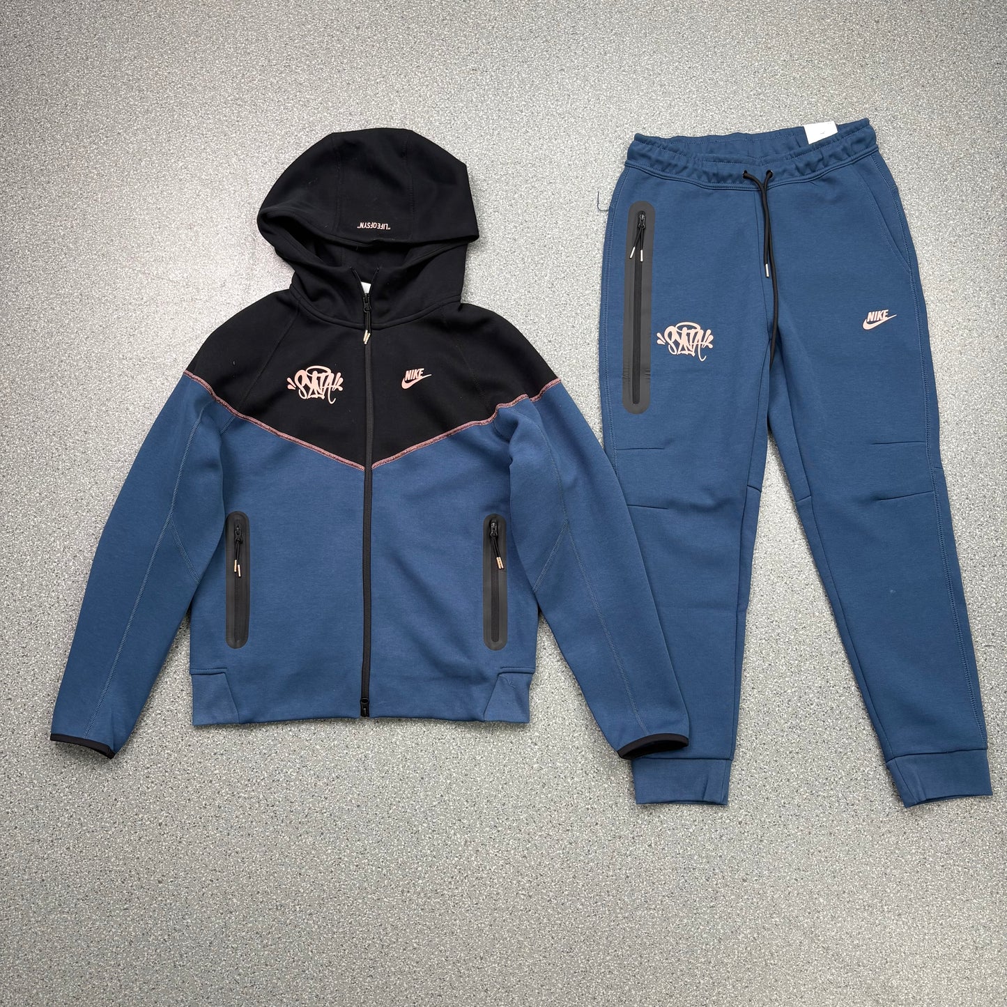 Nike Sportswear Tech Fleece x Central Cee Hoodie & Joggers