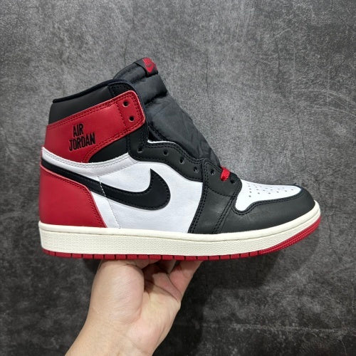 【LJR】Jordan Air Jordan 1 High OG“Black Toe Reimagined”
