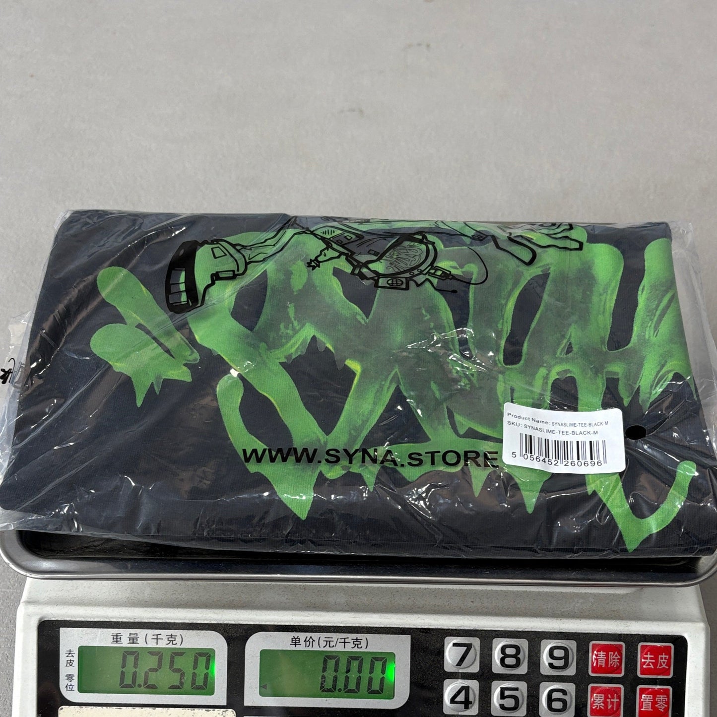 Syna World Tee