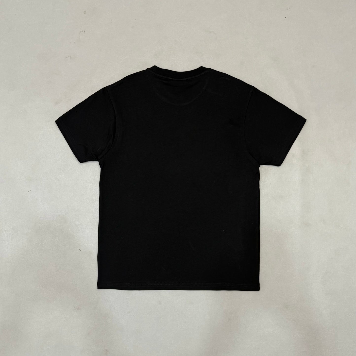 Syna World Tee