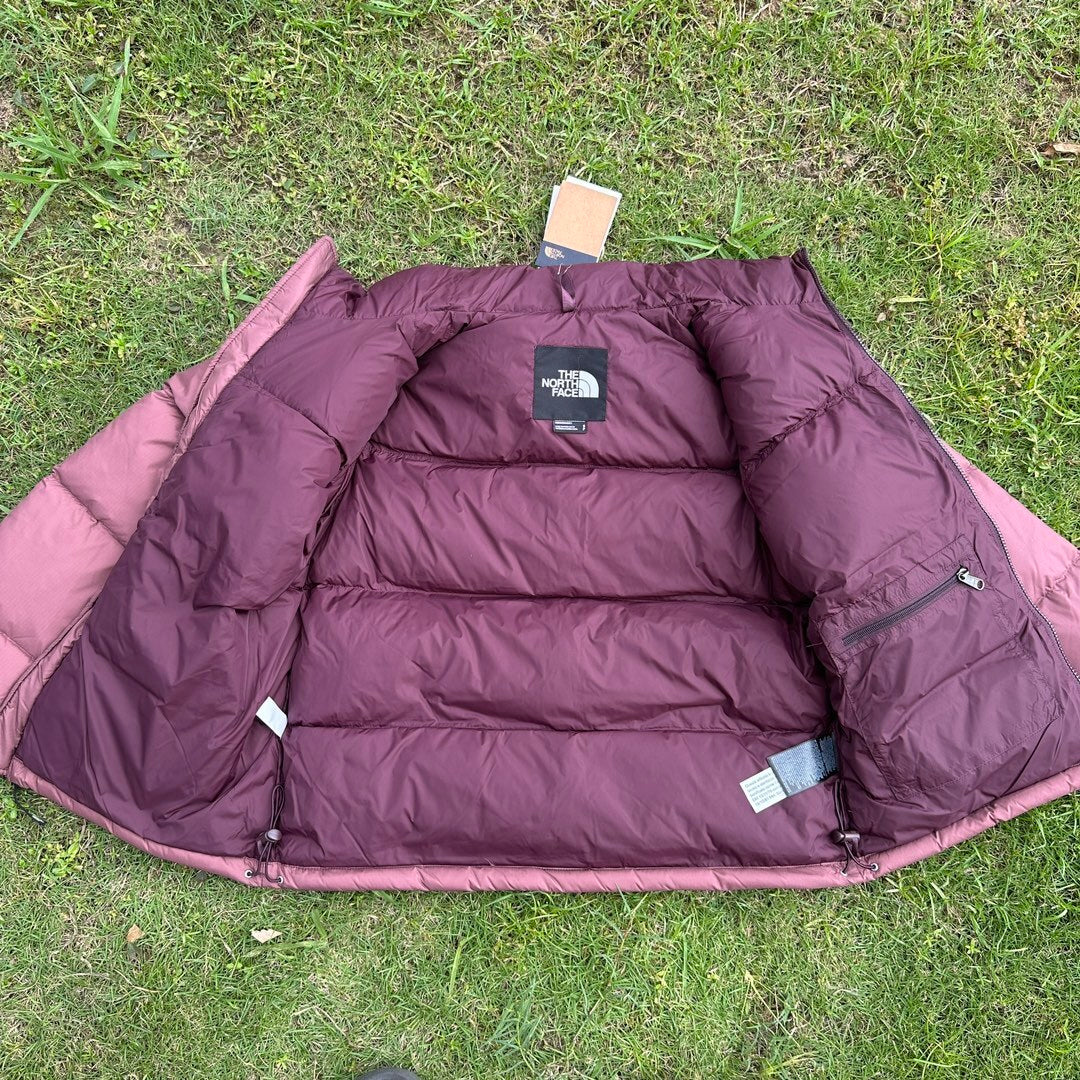 TNF 1996 Retro Nuptse 700 Fill Packable Jacket