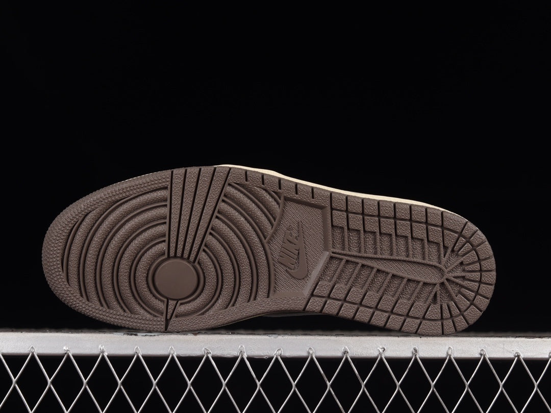 【LJR】 Travis Scott x Jordan Air Jordan 1 Low OG SP "Sail andRidgerock”