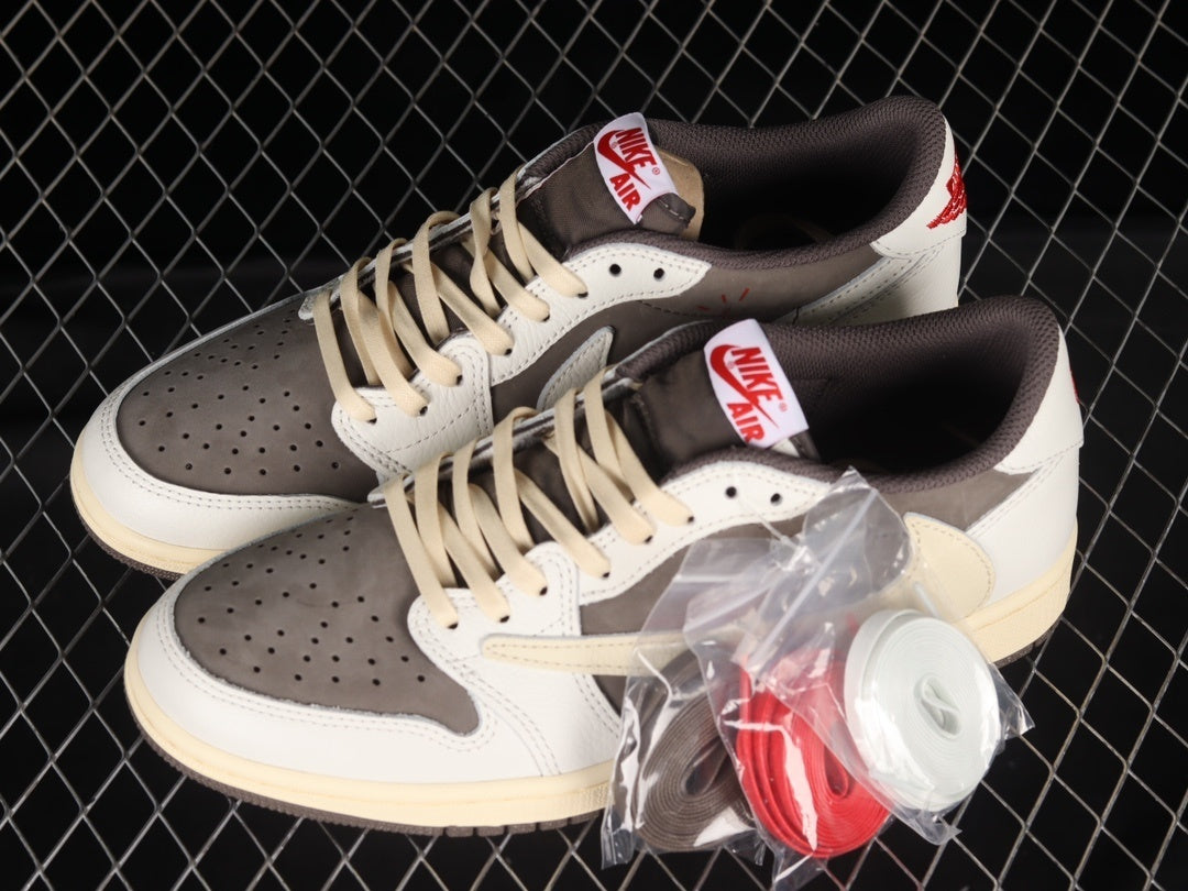【LJR】 Travis Scott x Jordan Air Jordan 1 Low OG SP "Sail andRidgerock”