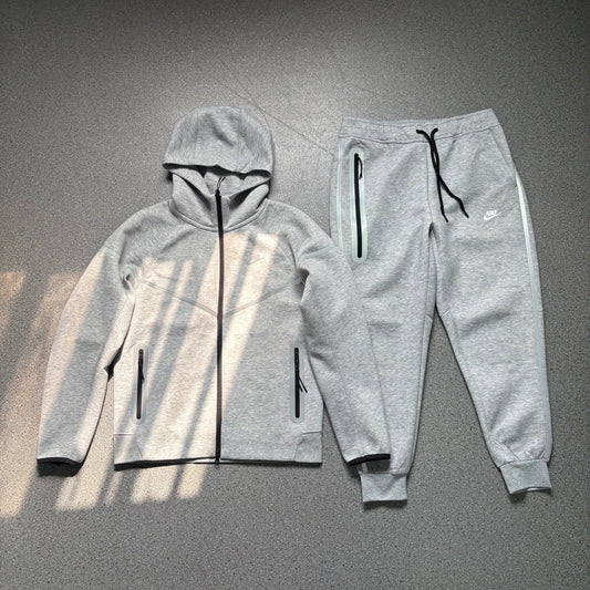 Nike Sportswear Tech Fleece Full Zip Hoodie & Joggers Reflective Details Set
