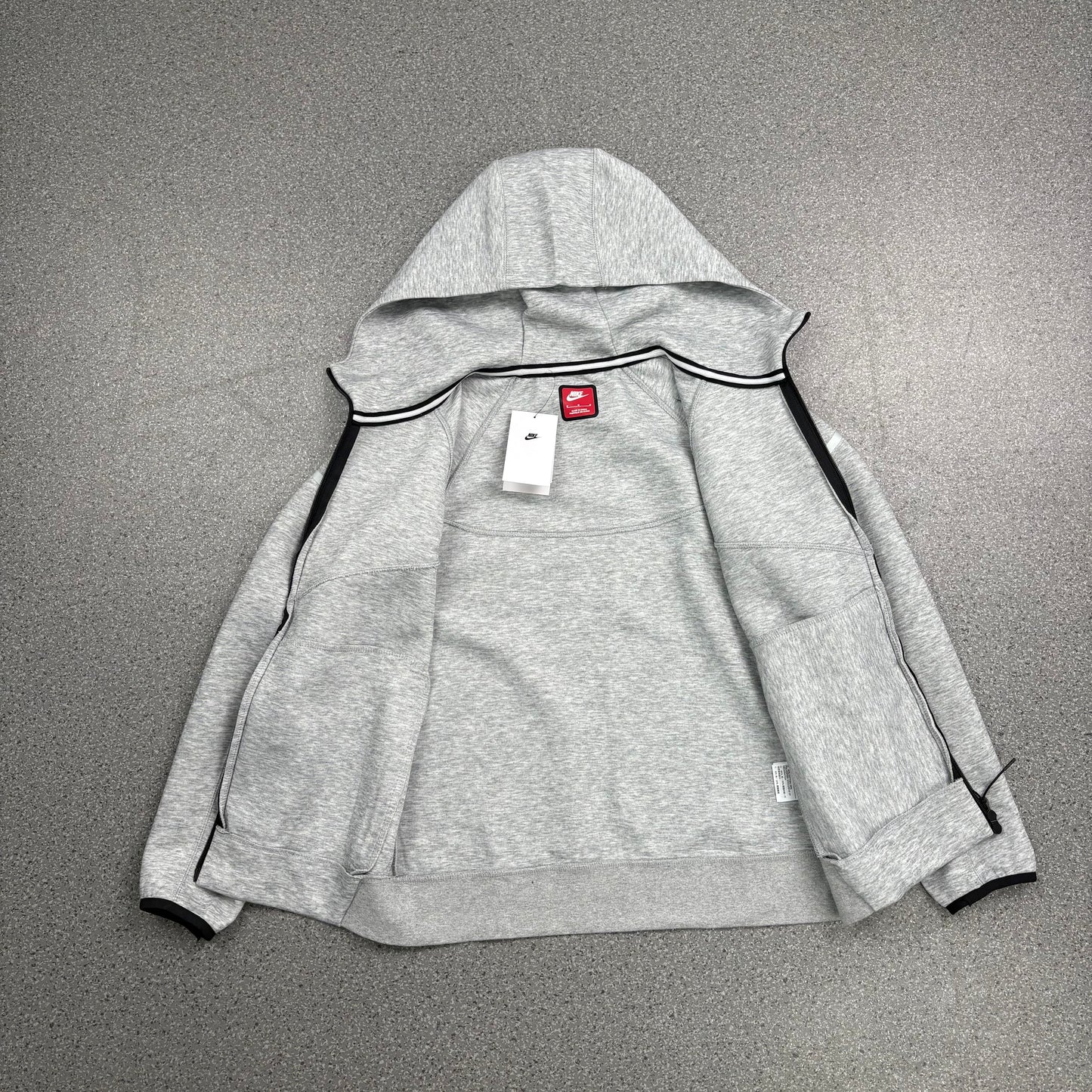 Nike Sportswear Tech Fleece Full Zip Hoodie & Joggers Reflective Details Set