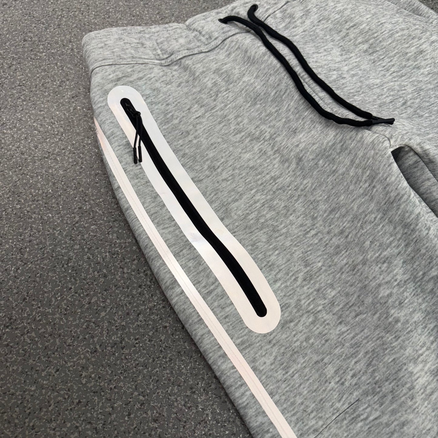 Nike Sportswear Tech Fleece Full Zip Hoodie & Joggers Reflective Details Set